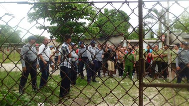Santa Clara, Cuba: Muere abuela de opositora tras violento acto de repudio. web/folder.asp?folderID=136