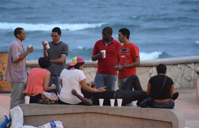 CUBA: Perder el tiempo, deporte nacional. Por José Hugo Fernández. cubademocraciayvida.org web/folder.asp?folderID=136