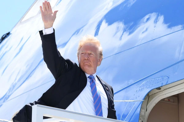 EEUU: Donald Trump parti rumbo a Singapur para la cumbre con el norcoreano Kim Jong-un. El presidente estadounidense dej Canad, pas que visit por la Cumbre del G7. cubademocraciayvida.org http://cubademocraciayvida.org/web/folder.asp?folderID=136  