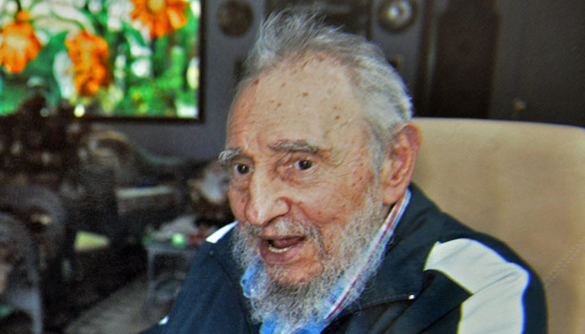 Fidel Alexander "den frskrcklige" Castro, "strre n superman" och "inte normal". Av Eva Belfrage. cubademocraciayvida.org  /web/folder.asp?folderID=176 web/article.asp?artID=33627