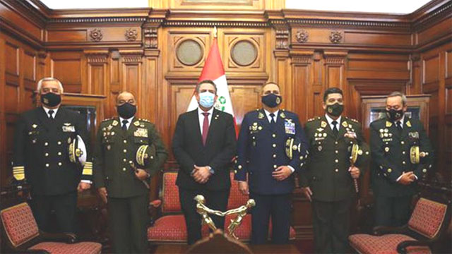 VIVA LA FAR DE PER!: Mensaje de las Fuerzas Armadas de Per en medio de la crisisLa cpula militar se pronunci tras la represin policial, que dej dos muertos y decenas de heridos, y de la renuncia de Manuel Merino a la presidencia interina del pas.         CubaDemocraciayVida.org                                                                                                                                                               web/folder.asp?folderID=136 