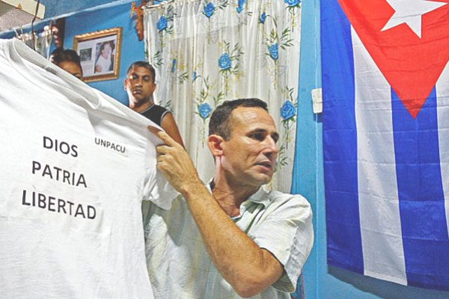 El efecto rebote de las tcnicas difamatorias. Por Alejandro Tur Valladares. cubademocraciayvida.org web/folder.asp?folderID=136 